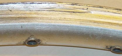 Gerissene Felgenflanke