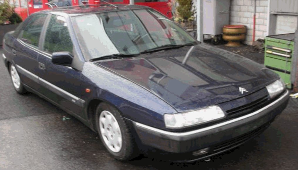 Xantia_Blau.jpg